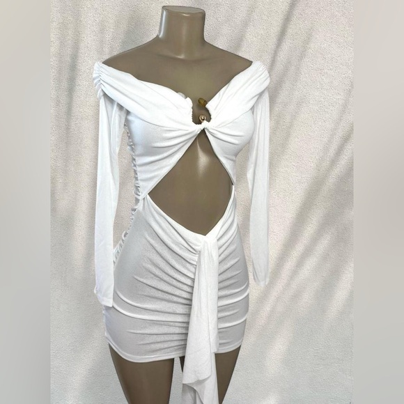 White Ruched Cut-Out Mini Dress 🤍 Off-Shoulder Bodycon - Picture 2 of 5